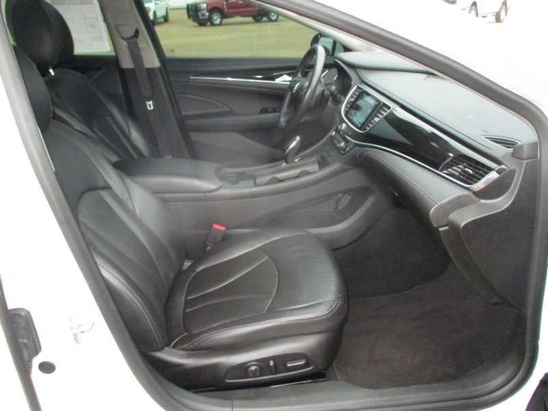 Buick LaCrosse Essence 2018