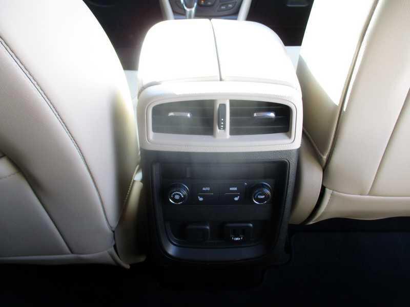 Buick Envision Essense 2017 Buick Envision Essense 2017