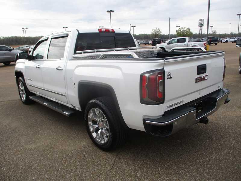 GMC Sierra 1500 SLT Crew Cab Short Box 4WD 2018