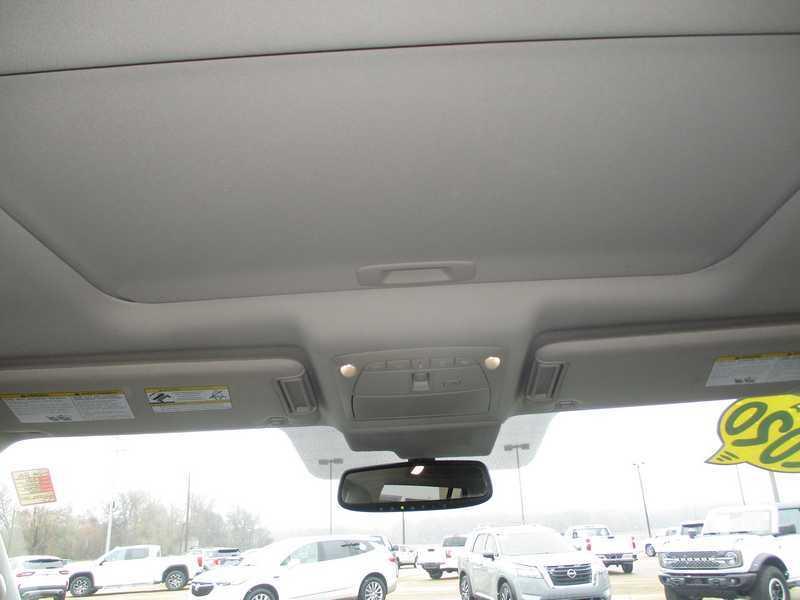 Nissan Armada SL 2WD 2020