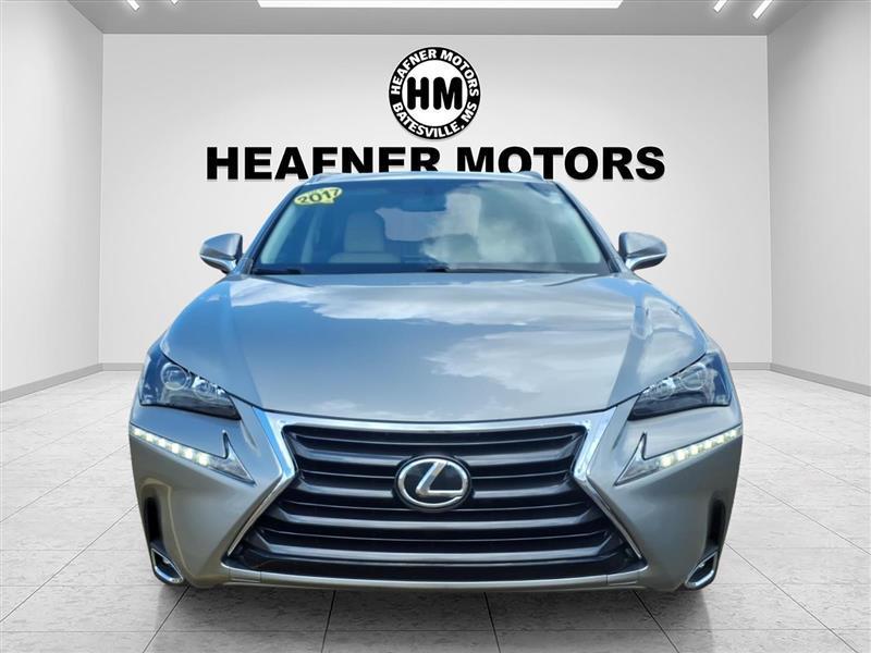 Lexus NX 200t FWD 2017