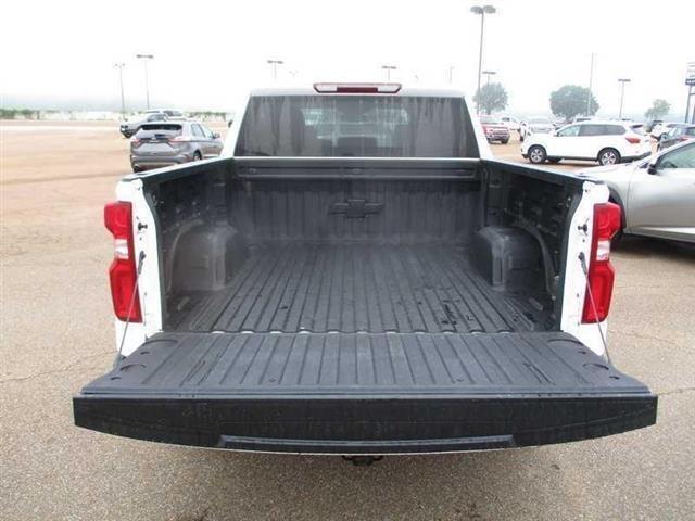 Chevrolet Silverado 1500 LTZ Crew Cab 4WD 2023
