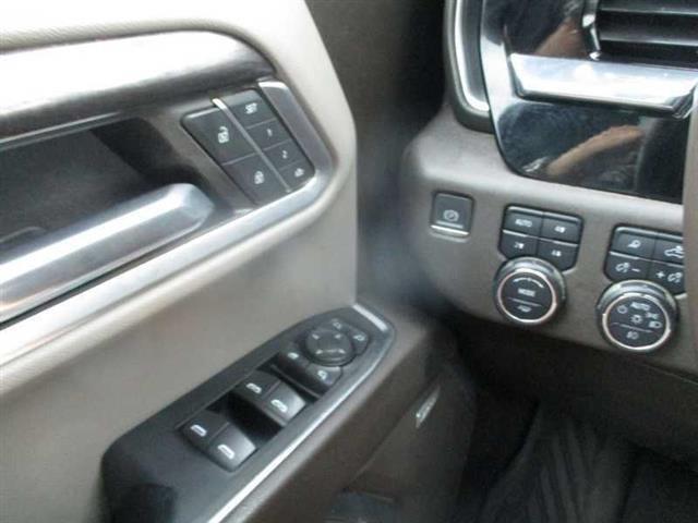 Chevrolet Silverado 1500 LTZ Crew Cab 4WD 2023