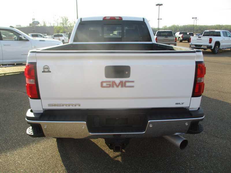 GMC Sierra 2500HD SLT Crew Cab 4WD 2019