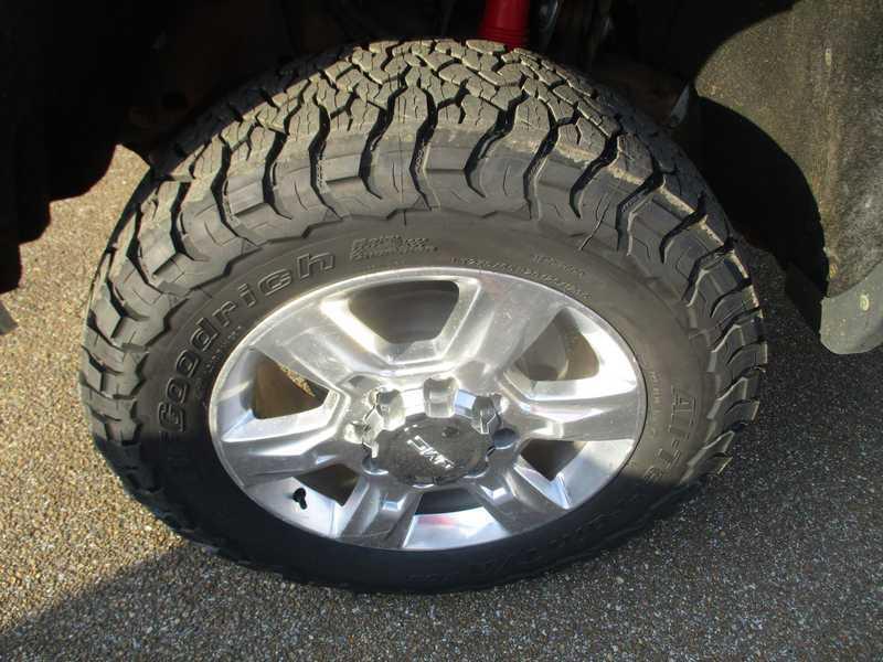 GMC Sierra 2500HD SLT Crew Cab 4WD 2019