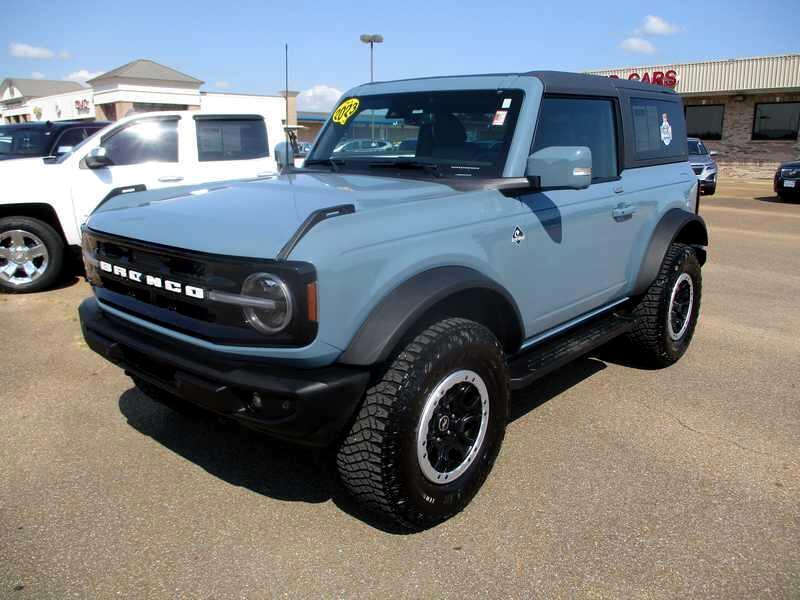 Ford Bronco Outer Banks 2 Door Advanced 4x4 2023 Ford Bronco Outer Banks 2 Door Advanced 4x4 2023