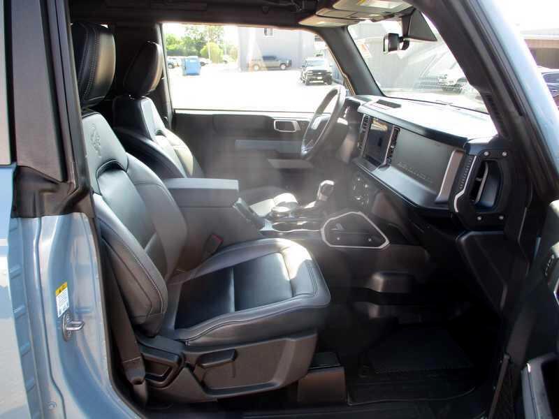 Ford Bronco Outer Banks 2 Door Advanced 4x4 2023 Ford Bronco Outer Banks 2 Door Advanced 4x4 2023