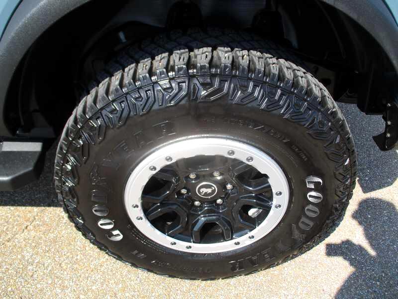 Ford Bronco Outer Banks 2 Door Advanced 4x4 2023 Ford Bronco Outer Banks 2 Door Advanced 4x4 2023