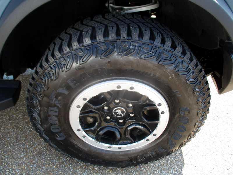 Ford Bronco Outer Banks 2 Door Advanced 4x4 2023 Ford Bronco Outer Banks 2 Door Advanced 4x4 2023