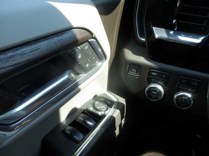 GMC Sierra 1500 SLT Crew Cab 4WD 2025 GMC Sierra 1500 SLT Crew Cab 4WD 2025