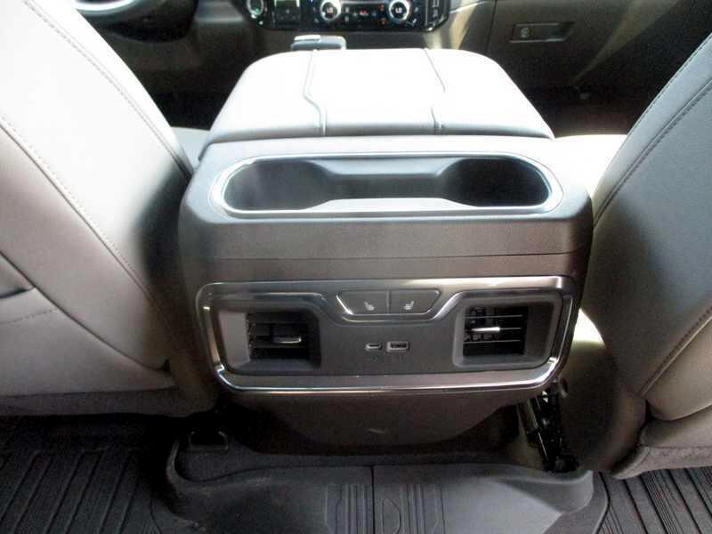 GMC Sierra 1500 SLT Crew Cab 4WD 2025 GMC Sierra 1500 SLT Crew Cab 4WD 2025