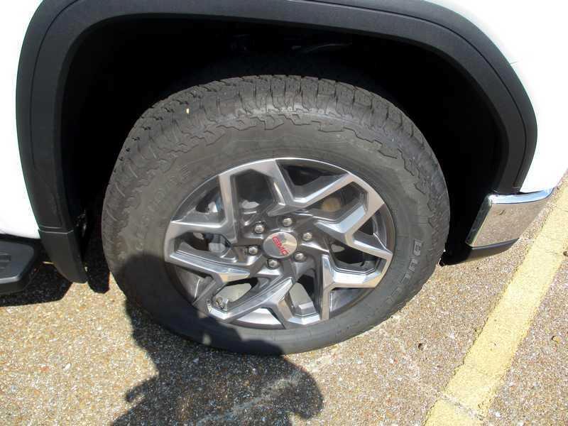 GMC Sierra 1500 SLT Crew Cab 4WD 2025 GMC Sierra 1500 SLT Crew Cab 4WD 2025