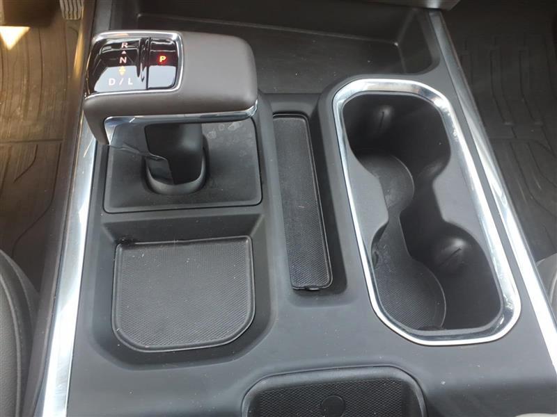 GMC Sierra 1500 SLT Crew Cab 4WD 2025