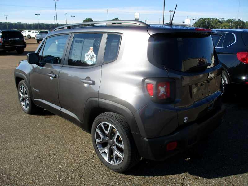 Jeep Renegade Latitude FWD 2018 Jeep Renegade Latitude FWD 2018