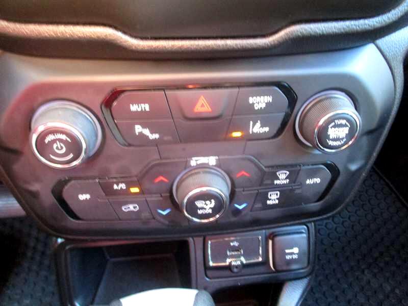 Jeep Renegade Latitude FWD 2018 Jeep Renegade Latitude FWD 2018