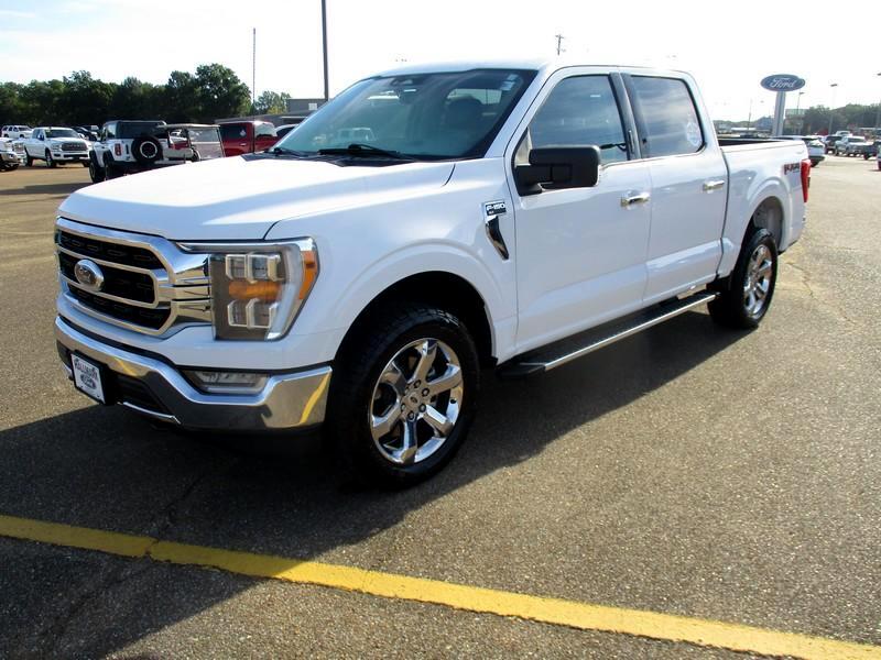Ford F-150 XLT 4WD SuperCrew 5.5' Box 2022 Ford F-150 XLT 4WD SuperCrew 5.5' Box 2022