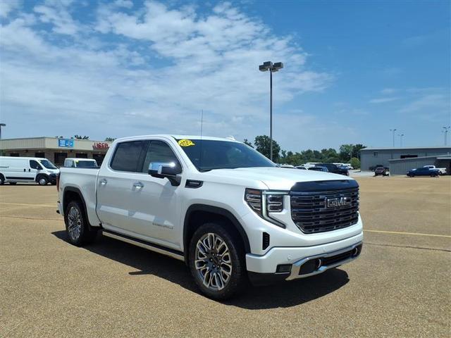 2025 GMC Sierra 1500 Denali Ultimate Crew Cab 4WD