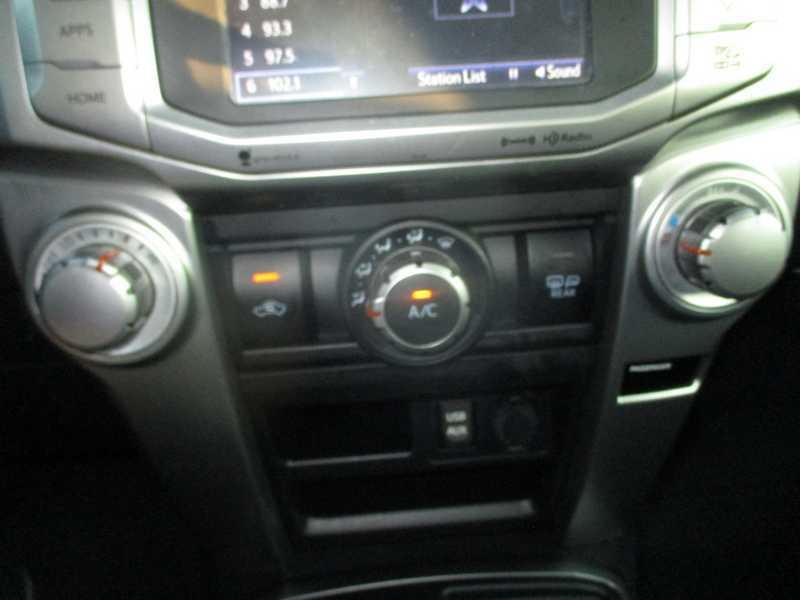 Toyota 4Runner SR5 2WD 2018 Toyota 4Runner SR5 2WD 2018