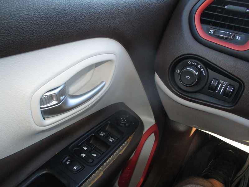Jeep Renegade Limited 4WD 2015 Jeep Renegade Limited 4WD 2015