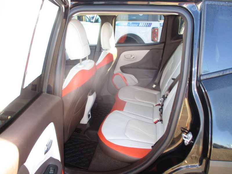 Jeep Renegade Limited 4WD 2015 Jeep Renegade Limited 4WD 2015