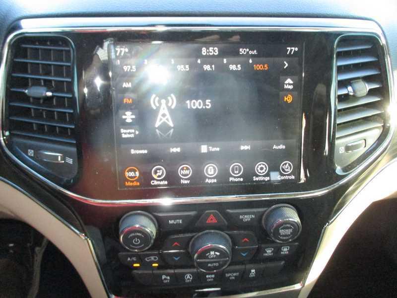 Jeep Grand Cherokee Limited 2WD 2021 Jeep Grand Cherokee Limited 2WD 2021