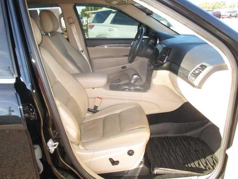 Jeep Grand Cherokee Limited 2WD 2021 Jeep Grand Cherokee Limited 2WD 2021