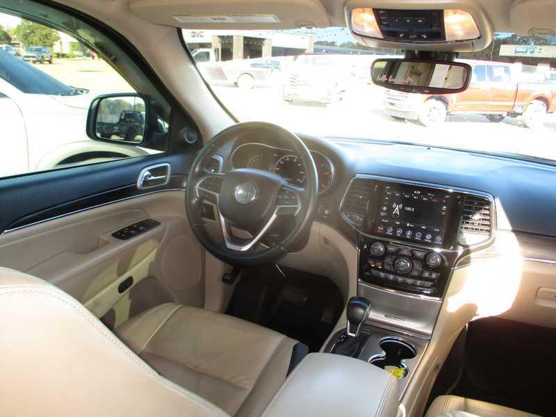 Jeep Grand Cherokee Limited 2WD 2021 Jeep Grand Cherokee Limited 2WD 2021