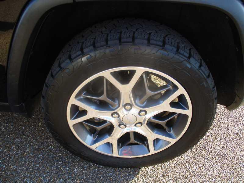 Jeep Grand Cherokee Limited 2WD 2021 Jeep Grand Cherokee Limited 2WD 2021