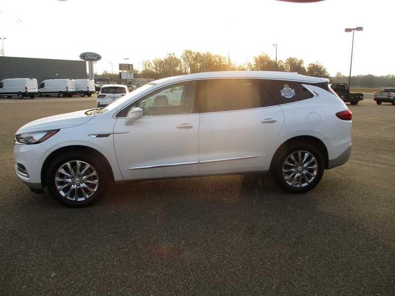Buick Enclave Essence FWD 2020