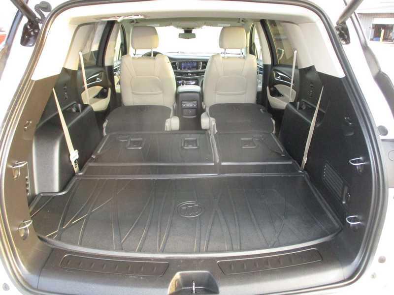 Buick Enclave Essence FWD 2020