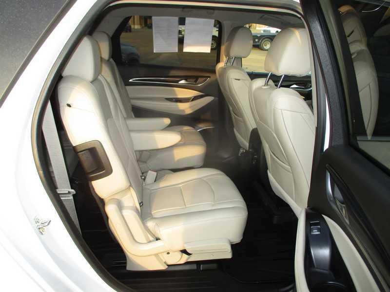 Buick Enclave Essence FWD 2020