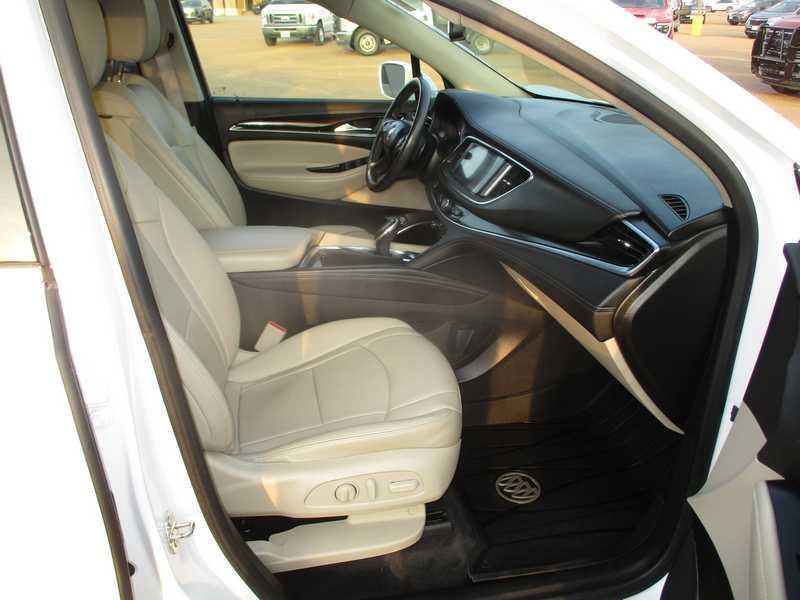 Buick Enclave Essence FWD 2020