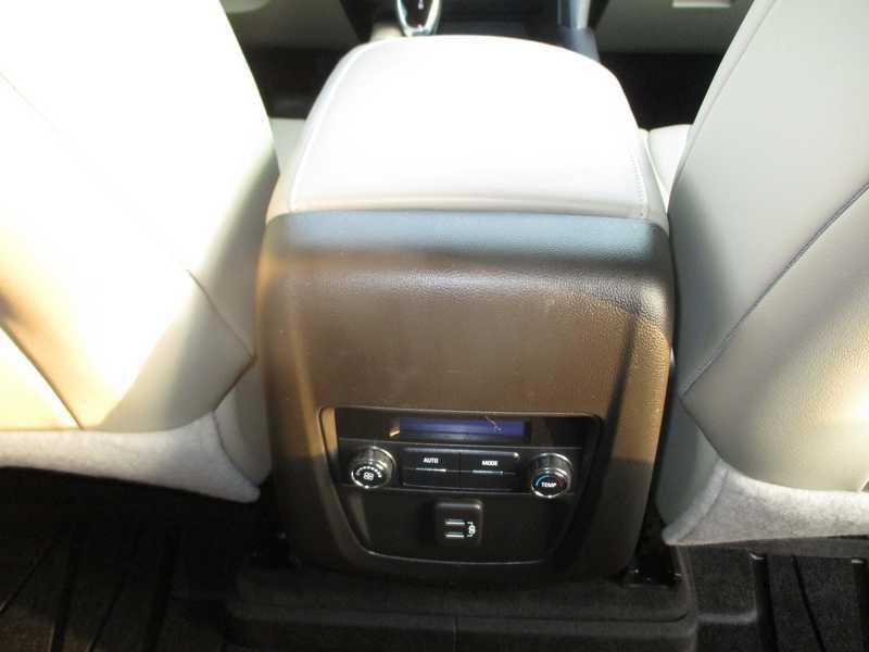 Buick Enclave Essence FWD 2020