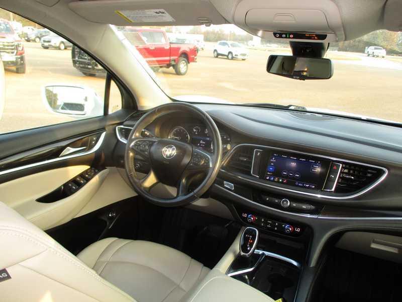 Buick Enclave Essence FWD 2020