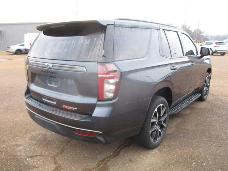 2021 Chevrolet Tahoe RST photo 2