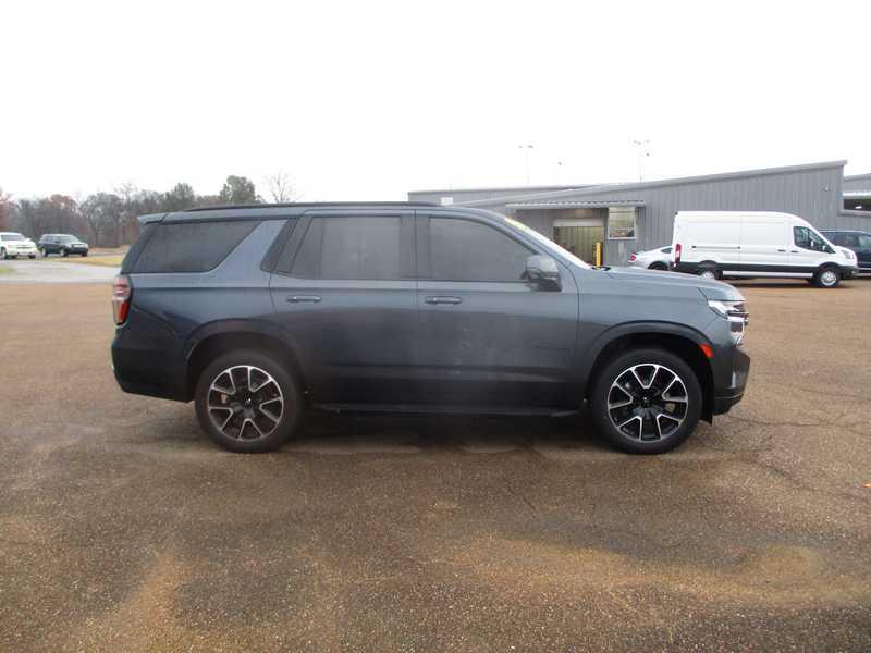 2021 Chevrolet Tahoe RST photo 4