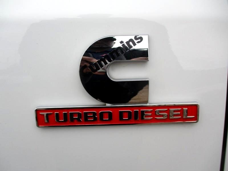 RAM 2500 Big Horn 4x4 Crew Cab 6'4" Box 2020