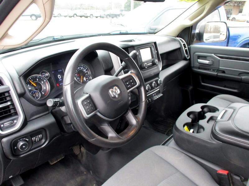 RAM 2500 Big Horn 4x4 Crew Cab 6'4" Box 2020