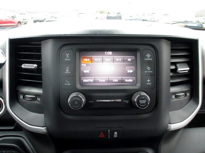 RAM 2500 Big Horn 4x4 Crew Cab 6'4" Box 2020