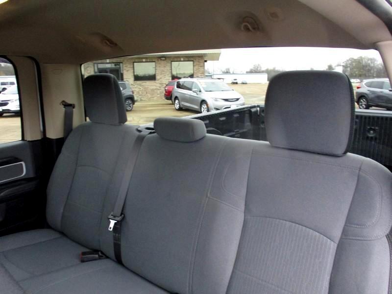 RAM 2500 Big Horn 4x4 Crew Cab 6'4" Box 2020