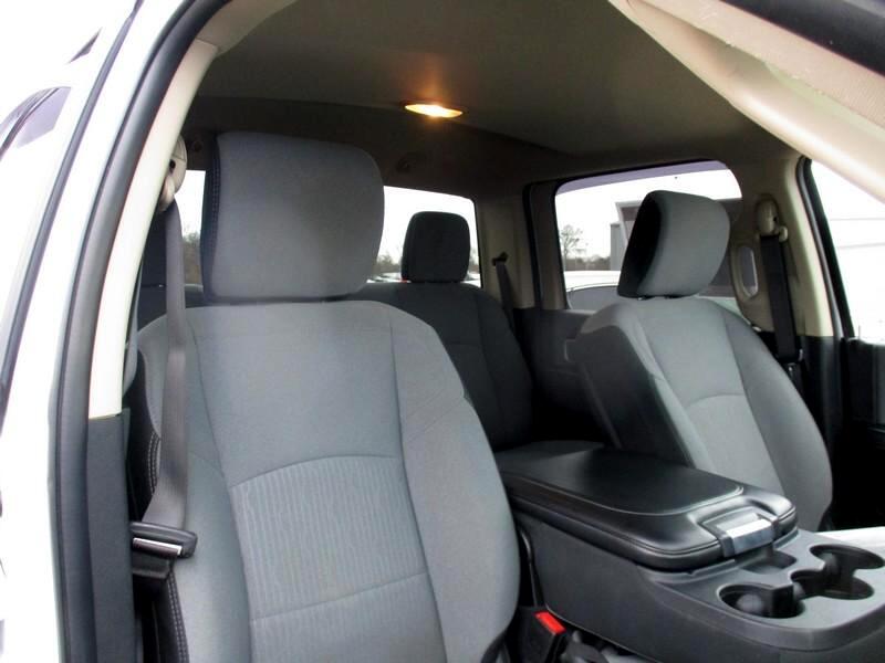 RAM 2500 Big Horn 4x4 Crew Cab 6'4" Box 2020