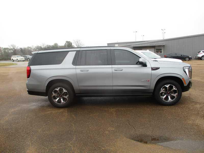 GMC Yukon XL AT4 Ultimate 4WD 2025