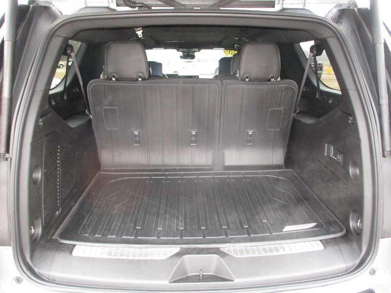 GMC Yukon XL AT4 Ultimate 4WD 2025