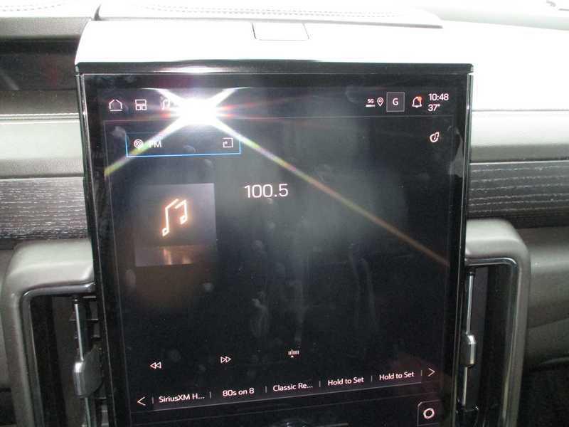 GMC Yukon XL AT4 Ultimate 4WD 2025