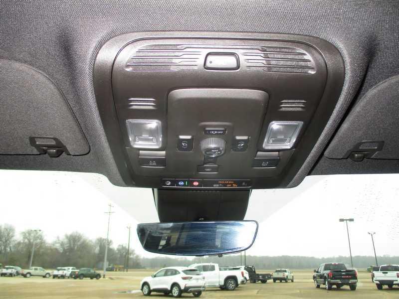 GMC Yukon XL AT4 Ultimate 4WD 2025