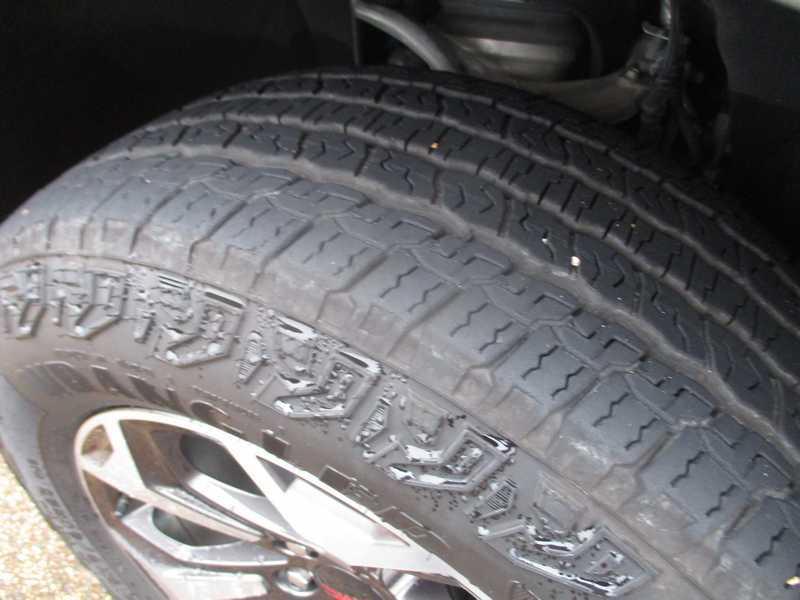 GMC Yukon XL AT4 Ultimate 4WD 2025