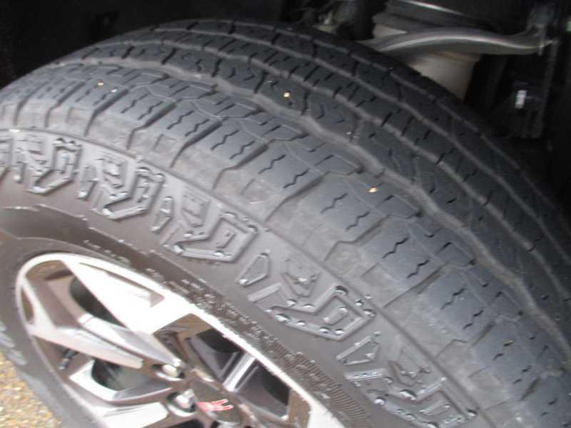 GMC Yukon XL AT4 Ultimate 4WD 2025