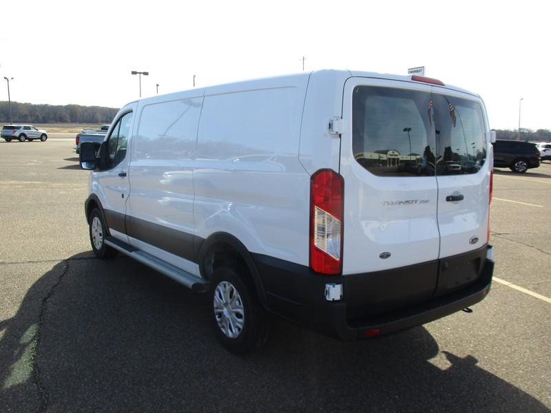 Ford Transit 250 Van 2024