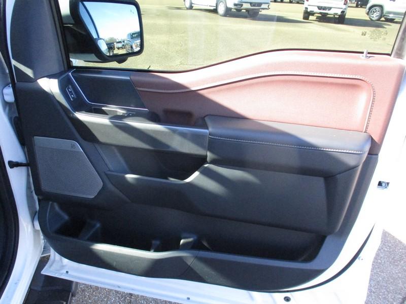 Ford F-150 Lariat SuperCrew 5.5-ft. Bed 4WD 2023