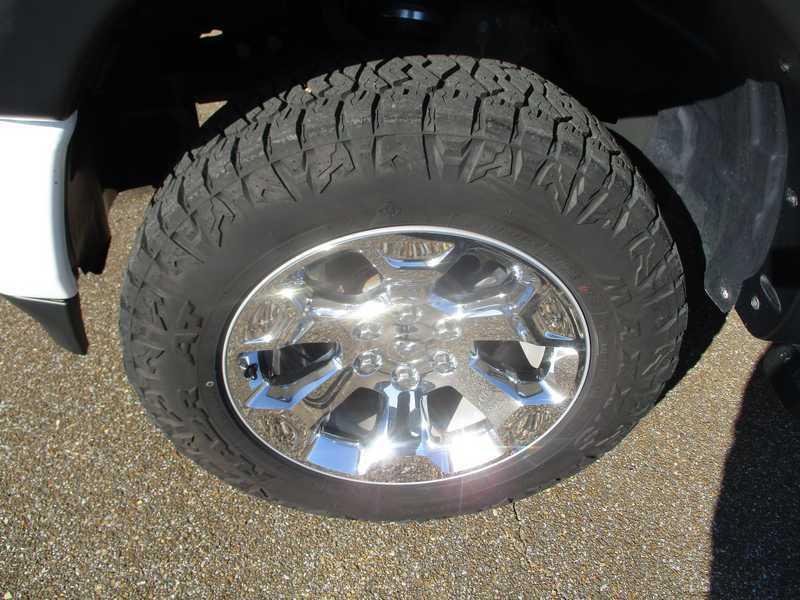 RAM 1500 Big Horn Quad Cab 4WD 2019